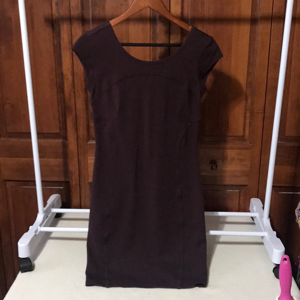 ATHLETA -ILLUSION Bodycon Sheath Dress - Xs